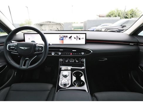 Used 2026 Genesis GV70 2.5T AWD/4WD image 9