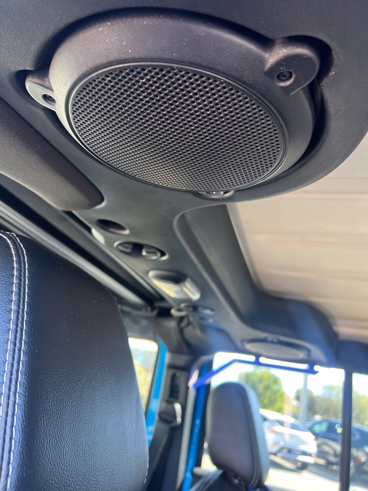 Used 2014 Jeep Wrangler Unlimited Sahara AWD/4WD image 14