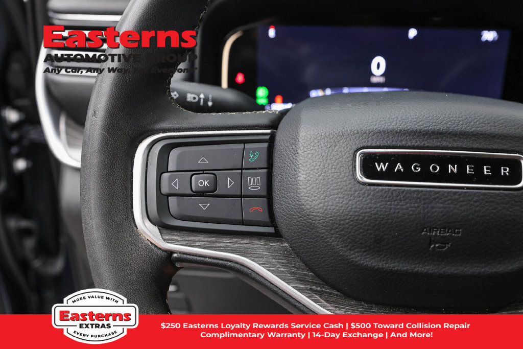 Used 2024 Jeep Wagoneer L Series II w/ Flexible Seating Group RWD image 16