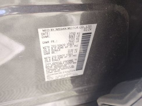 Used 2024 Nissan Pathfinder Platinum AWD/4WD image 42