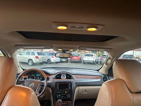 Used 2009 Buick Enclave CXL w/ Entertainment Package #3 image 23