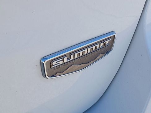 Used 2021 Jeep Grand Cherokee Summit AWD/4WD image 6