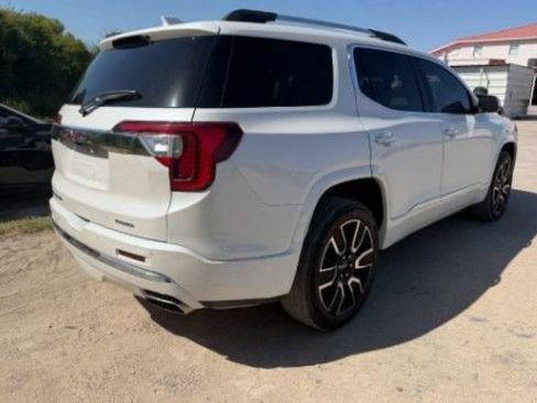 Used 2022 GMC Acadia Denali w/ Denali Ultimate Package AWD/4WD image 9