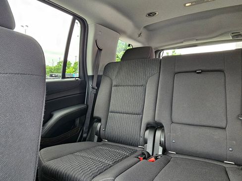 Used 2019 Chevrolet Tahoe LS AWD/4WD image 23
