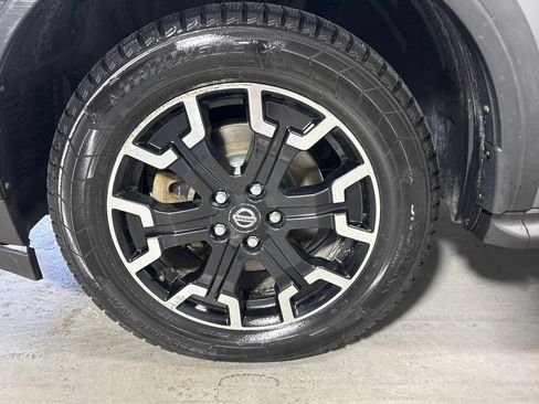 Used 2019 Nissan Pathfinder 4WD image 10