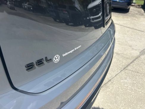 New 2026 Volkswagen Atlas Cross Sport SEL R-Line AWD/4WD image 31