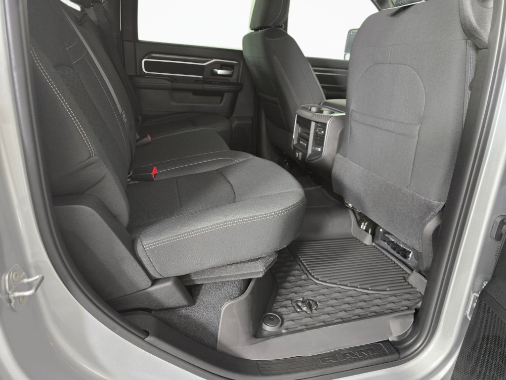 New 2026 RAM 2500 Big Horn AWD/4WD image 37