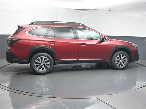 New 2025 Subaru Outback Premium image 8