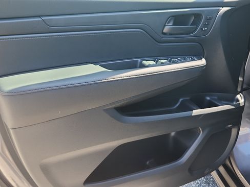 New 2026 Honda Odyssey EX-L image 9