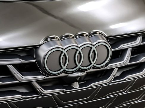 Used 2026 Audi A6 Premium Plus image 13