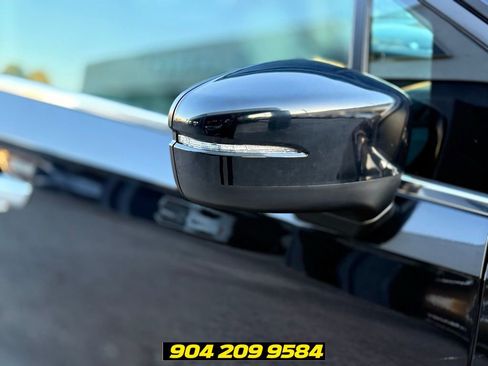 Used 2019 Honda Odyssey Touring image 12