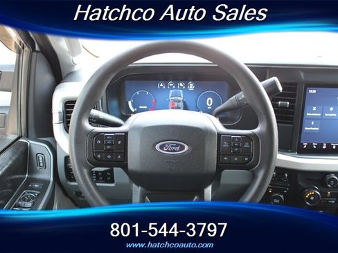 Used 2025 Ford F250 XLT w/ Black Appearance Package AWD/4WD image 23