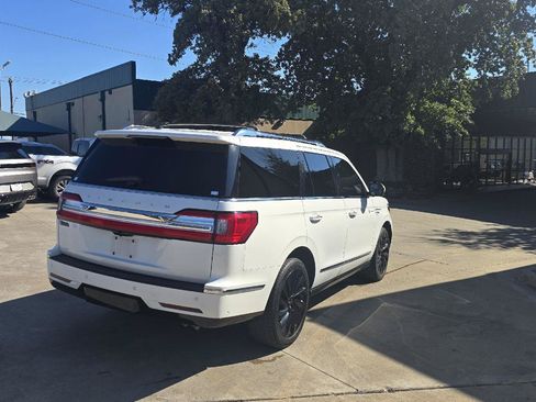 Used 2020 Lincoln Navigator Reserve w/ Equipment Group 208A Reserve AWD/4WD image 4