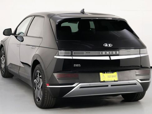 Used 2022 Hyundai Ioniq 5 SEL image 50