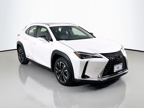 Certified 2020 Lexus UX 250h w/ Premium Package image 3