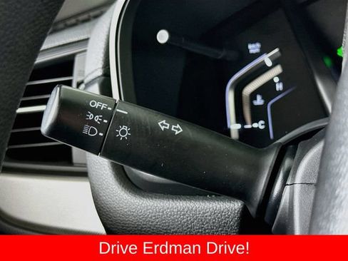 Used 2017 Honda CR-V LX image 14