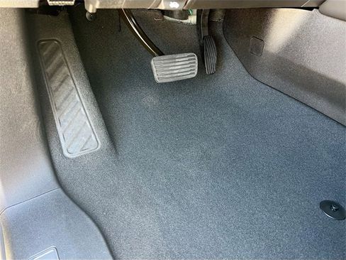 New 2026 GMC Yukon XL Denali image 14