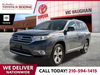 Used 2012 Toyota Highlander Limited w/ Tow Pkg video 1