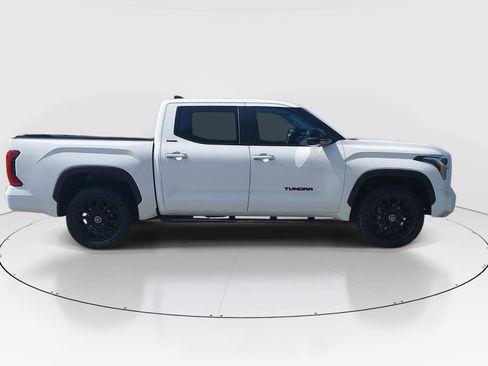 Used 2024 Toyota Tundra Limited AWD/4WD image 8