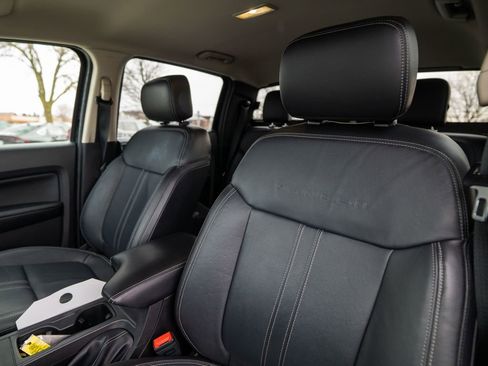 Used 2019 Ford Ranger Lariat w/ Equipment Group 501A Mid image 14