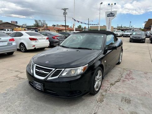 Used 2011 Saab 9-3 Aero FWD image 3