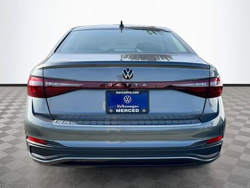 New 2026 Volkswagen Jetta SE image 6