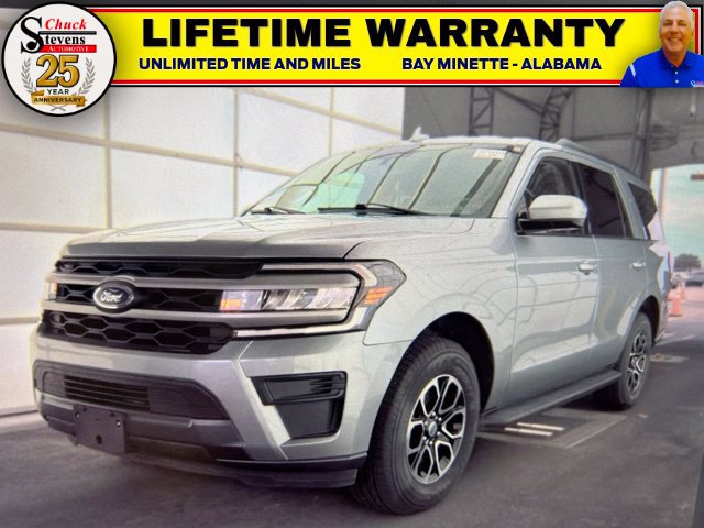 Used 2024 Ford Expedition XLT AWD/4WD image 1