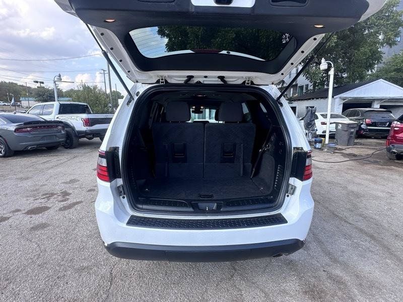 Used 2020 Dodge Durango SXT w/ 3rd Row Seating Group RWD image 5