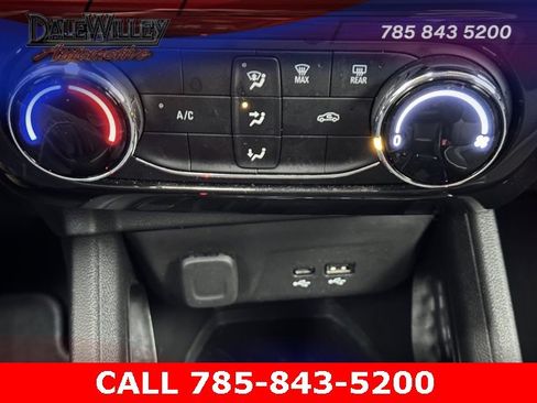 Used 2025 Chevrolet TrailBlazer LT image 9