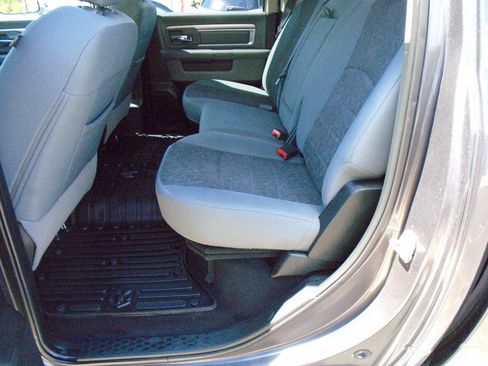 Used 2018 RAM 1500 Outdoorsman AWD/4WD image 11