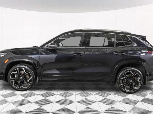 Used 2026 Volkswagen Tiguan SEL R-Line AWD/4WD image 18