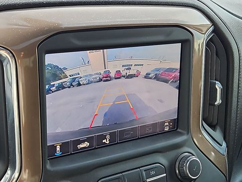 Used 2020 Chevrolet Silverado 1500 High Country w/ Trailer Camera Package AWD/4WD image 21