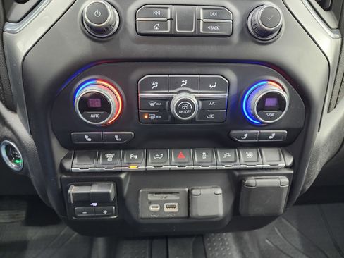 Used 2022 Chevrolet Silverado 2500 LTZ w/ Safety Package image 15