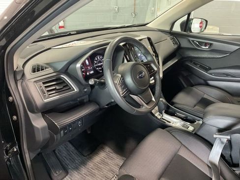 Used 2024 Subaru Ascent Premium w/ Convenience Package image 9
