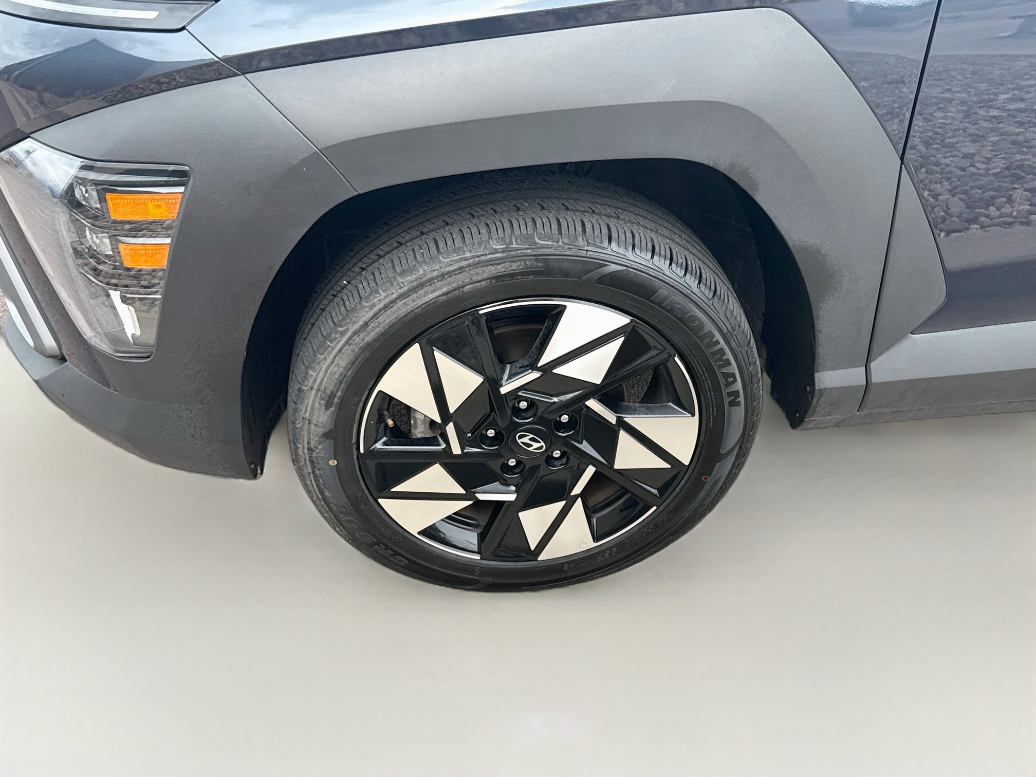 Used 2025 Hyundai Kona SEL AWD/4WD image 11