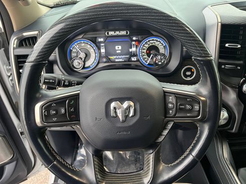 Used 2021 RAM 1500 Limited image 9