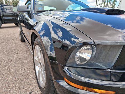 Used 2007 Ford Mustang GT RWD image 16
