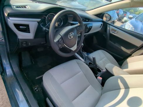 Used 2014 Toyota Corolla LE FWD image 7