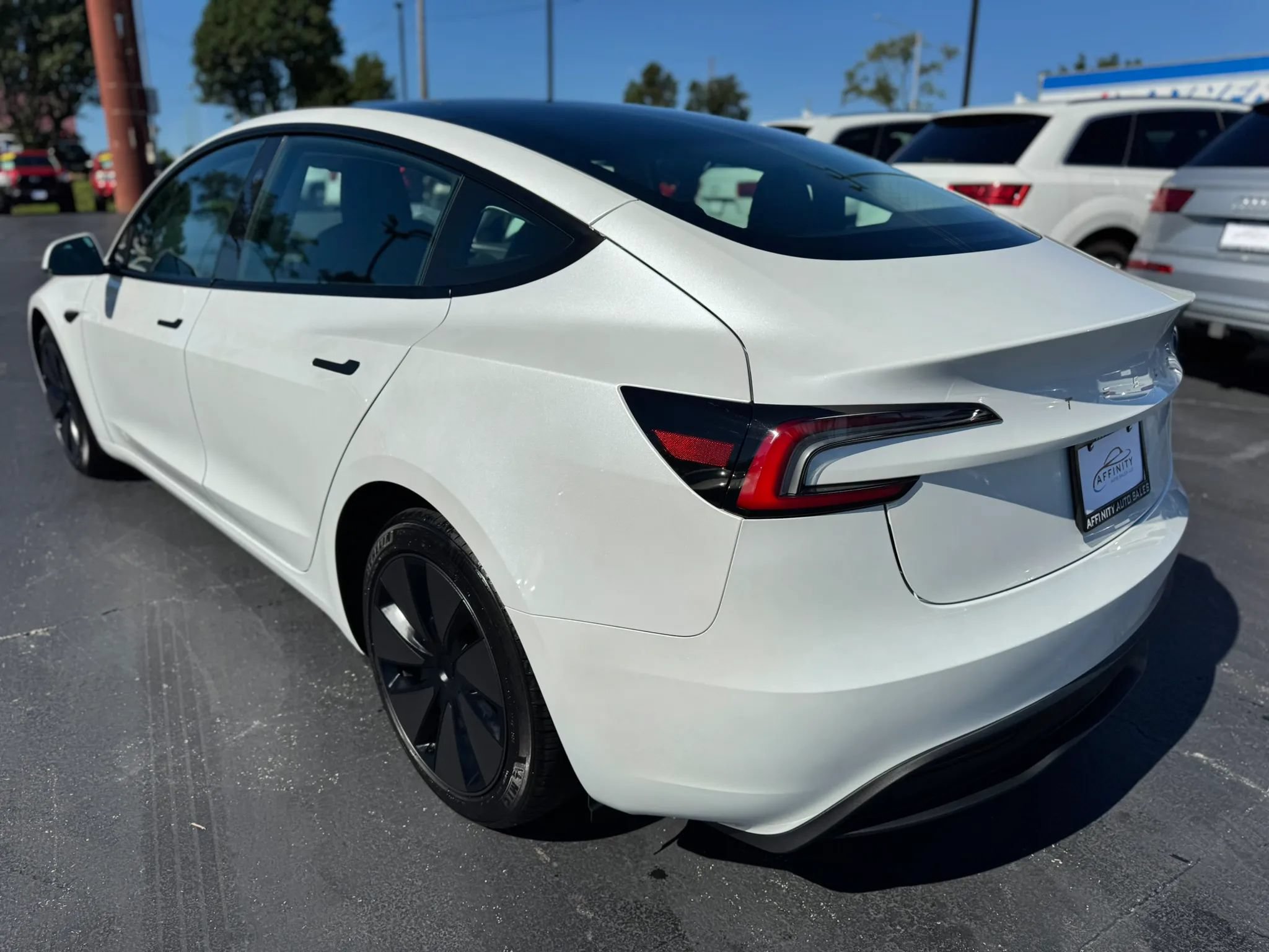 Used 2024 Tesla Model 3 Standard Range RWD image 3