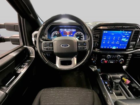 Used 2022 Ford F150 XLT w/ Equipment Group 302A High image 5