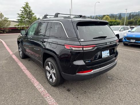 Used 2023 Jeep Grand Cherokee 4WD 4xe w/ Luxury Tech Group II image 7