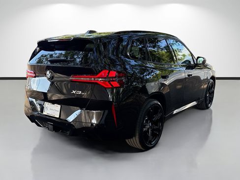 New 2026 BMW X3 xDrive30 w/ Premium Package image 3
