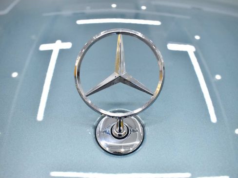 Certified 2025 Mercedes-Benz S 580 4MATIC Sedan image 10