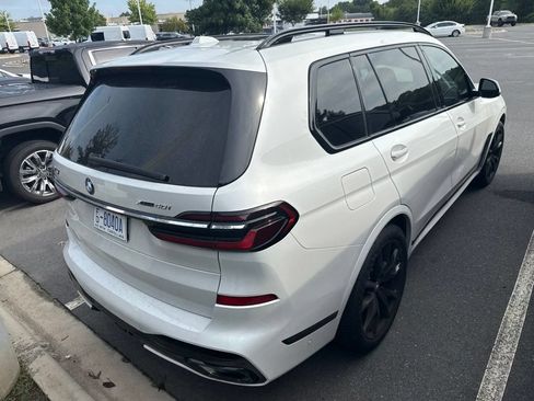 Used 2023 BMW X7 xDrive40i w/ Executive Package AWD/4WD image 5