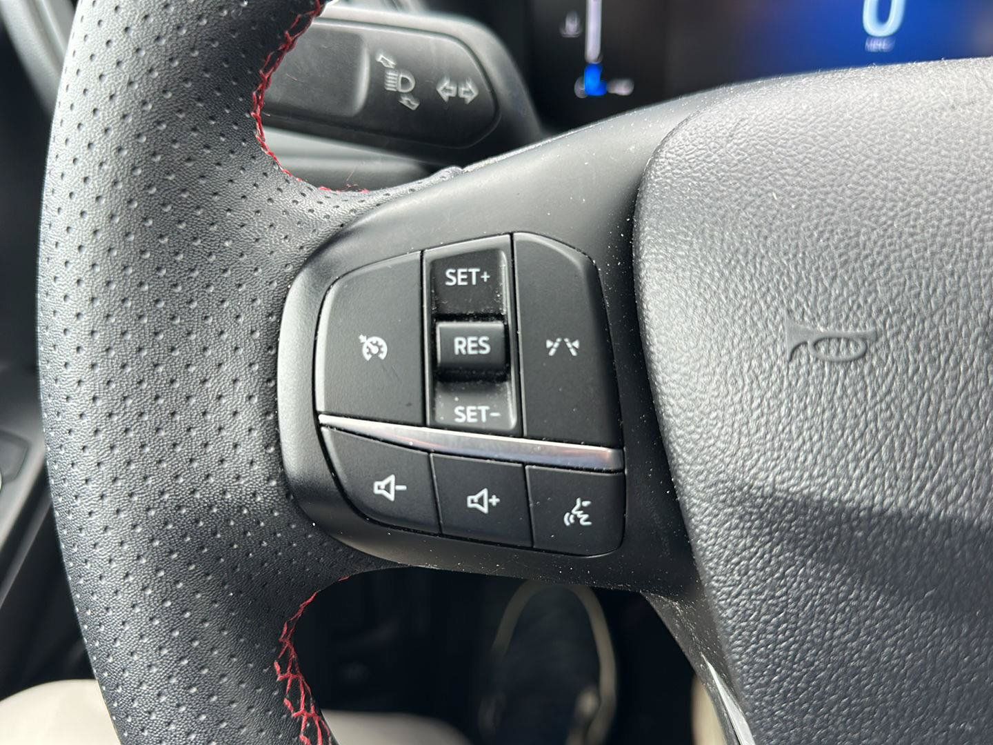 Used 2023 Ford Escape ST-Line w/ Equipment Group 301A FWD image 16
