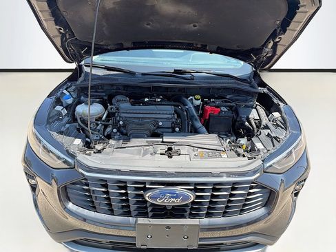 Used 2024 Ford Escape Platinum AWD/4WD image 30