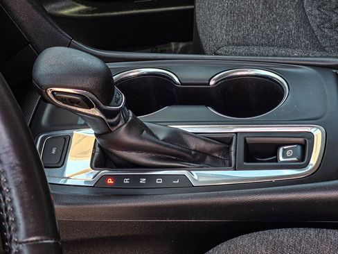 Used 2022 Chevrolet Equinox LT image 15