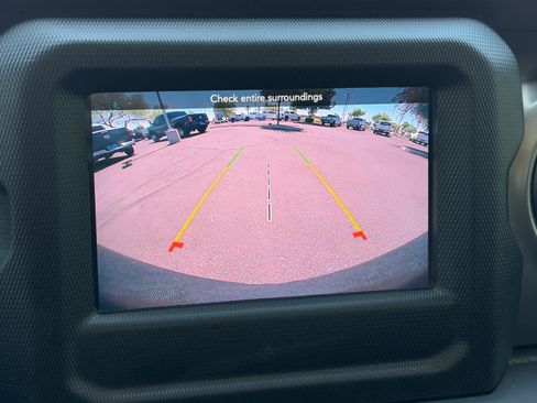 Used 2020 Jeep Wrangler Sport AWD/4WD image 21