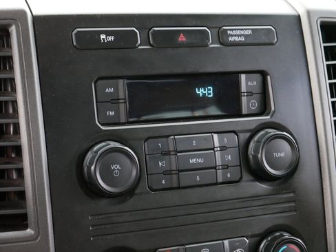 Used 2019 Ford F250 XL w/ Power Equipment Group image 22