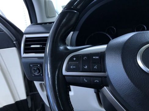 Used 2020 Lexus GX 460 Luxury image 25